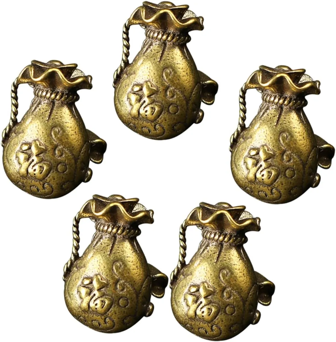 5Pcs Creative Fish Solid Bag Keychain Pendant Unique Brass Hanging Ornament for Keys Handbags and Backpacks Lightweight and Elegant Decor