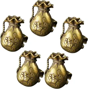 5Pcs Creative Fish Solid Bag Keychain Pendant Unique Brass Hanging Ornament for Keys Handbags and Backpacks Lightweight and Elegant Decor