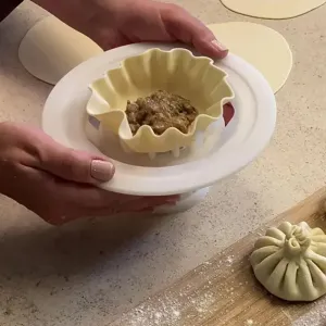 Flower Shaped Bun & Dumpling Machine