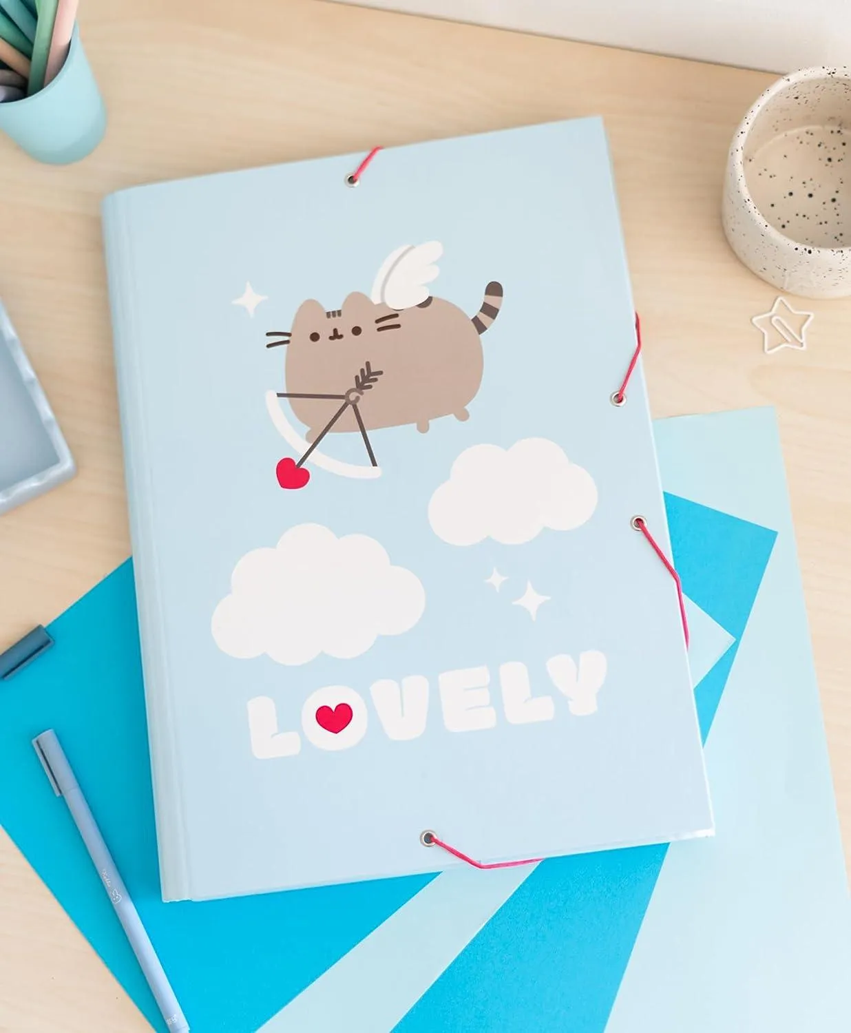Pusheen Purrfect Love Collection Premium A4 File Folder