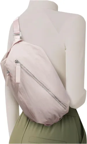 Small Gym Bag for Women, Mini Travel Duffle Bag with Two Ways to Carry, Waterproof Lightweight Backpacks Carry On Tote Bag for Sport, Workout, Swimming, Pink