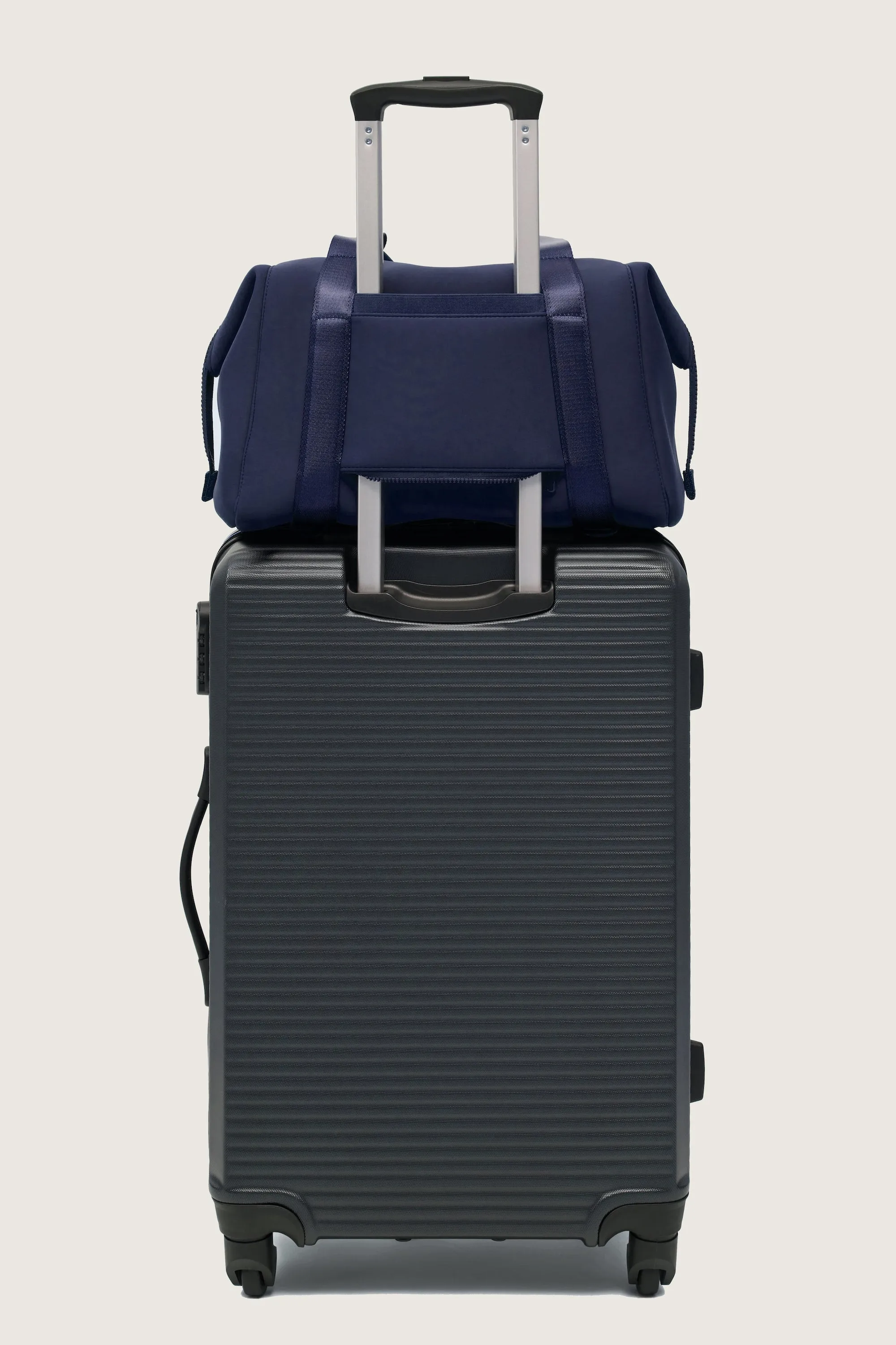 The Ace Holdall - Navy Blue